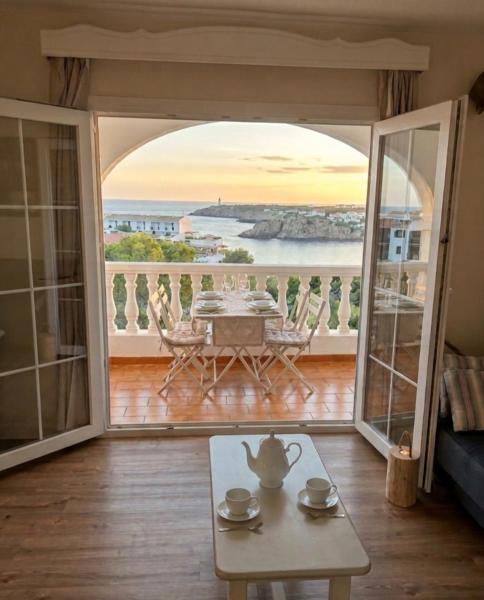 Appartement Vue Sur Mer Apartamento Vista Al Mar Sea View Apartment - Menorca