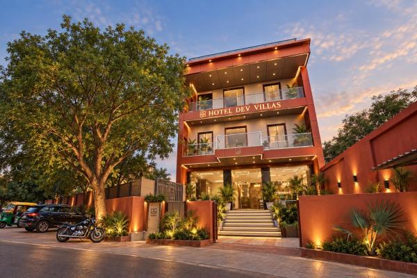Hotel Dev Vilas 600 Metres From Taj Mahal - Agra