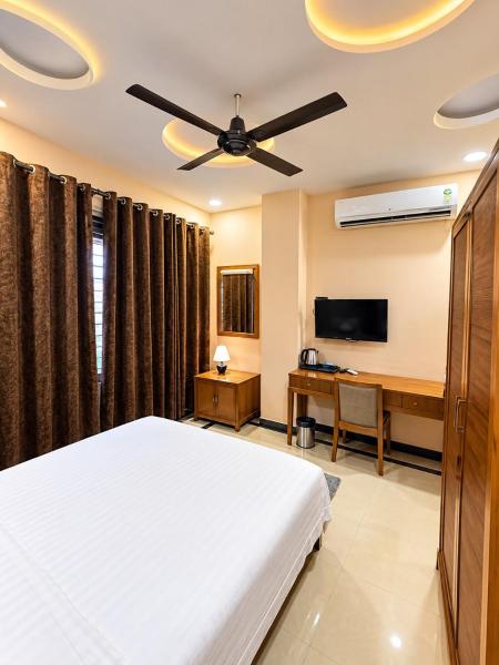 Hotel Hampi Grand Seasons - Hospet