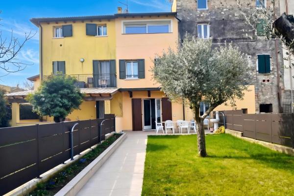 Peschiera Apartments Near The Lake - Peschiera del Garda