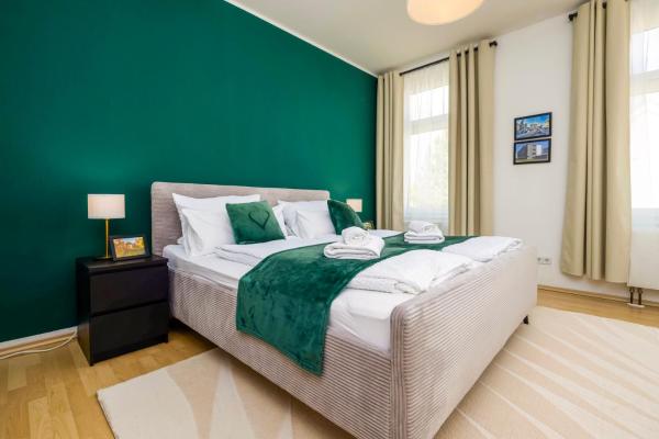 Zentrales Design-apartment - Fast Wifi - Smarttv - 4 Personen - Dessau