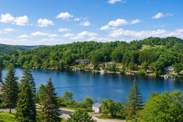 Romantic Huntsville Lakeview Escape With Fireplace And Games - Algonquin Provincial Park