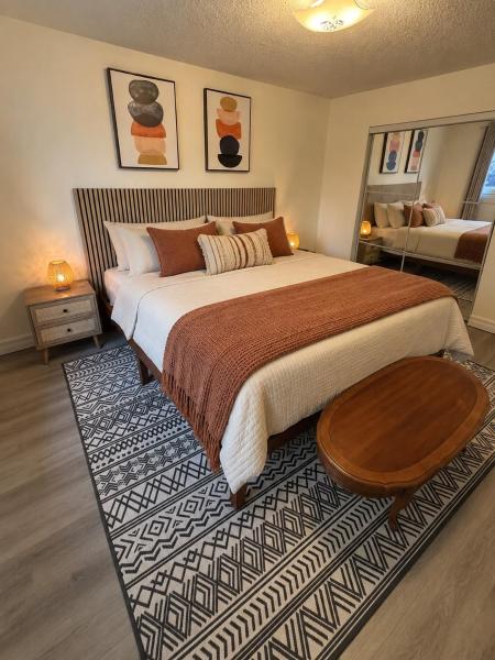 Casa Cozy Bossa Residence 2br Jasper Ave Parking - St. Albert