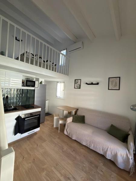 Maison à 200m De La Mer Avec Piscine - Narbonne