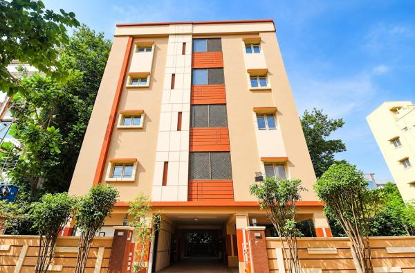 Srikara's Golden Gate Guest House & Coliving - 海得拉巴