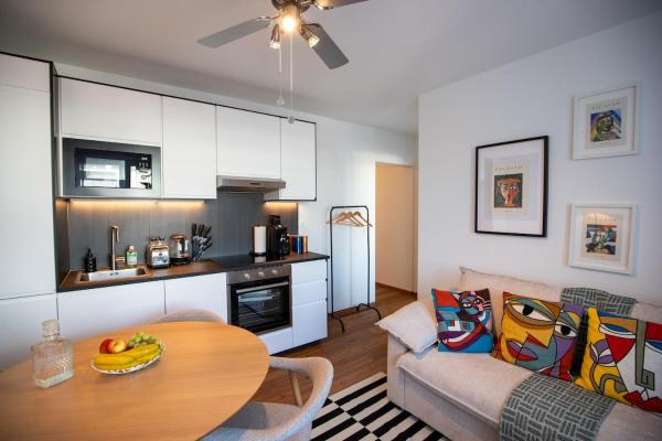 Urban Smart Living Near Basel Sbb & City Center - Special Trio Picasso 31 Apartment, Up To 4 Guests - Basel