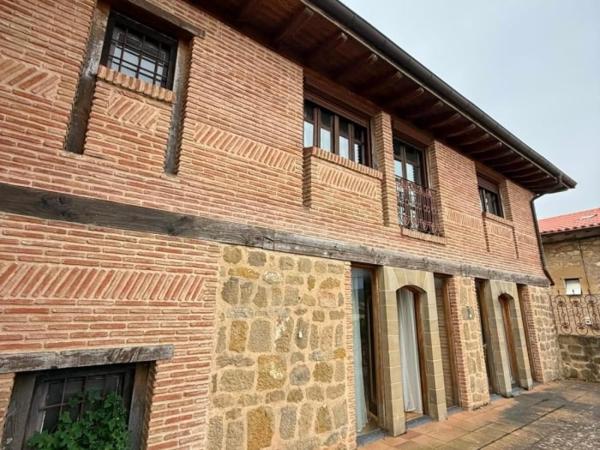 Casa Palacio Del Siglo Xviii By Clabao - Miranda de Ebro