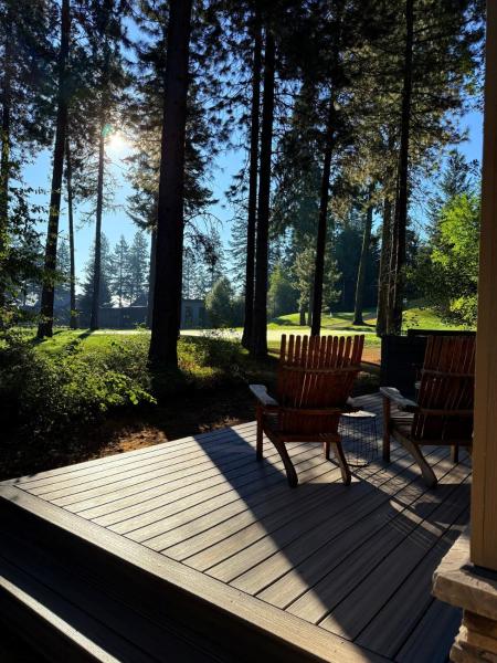 Sun Country Golf Course Escape - Washington