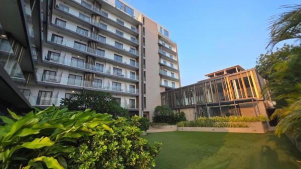 The Lennox Suite By Hdg - Accra