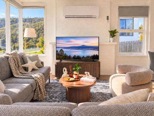 Mornington Family Stay Near Hobart Airport - Hobart