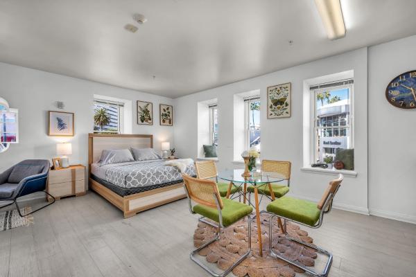 Grand Studio On The Promenade Free Parking - サンタモニカ, CA