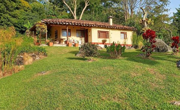 La Finquita, Casa Campestre En San Lucas, Envigado - Medellín