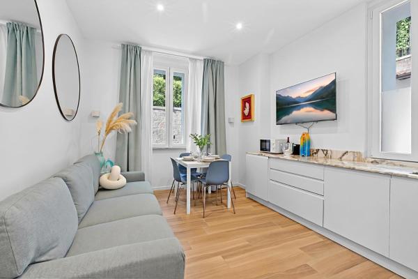 Kamy Home | Steps To The Lake & Free Park - Happy Rentals - Gardone Riviera