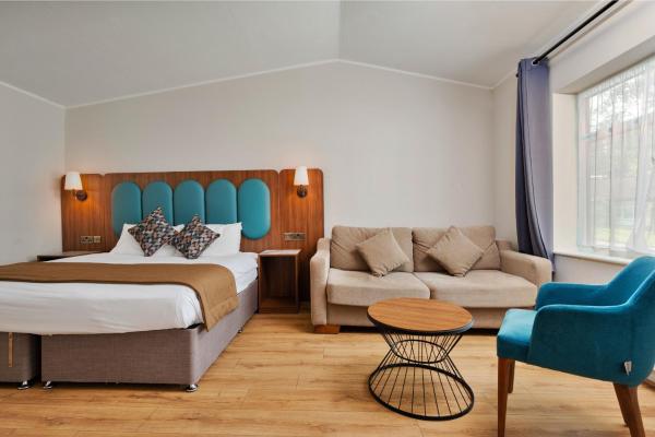 Park Hall, Studio Apartment - Lancashire