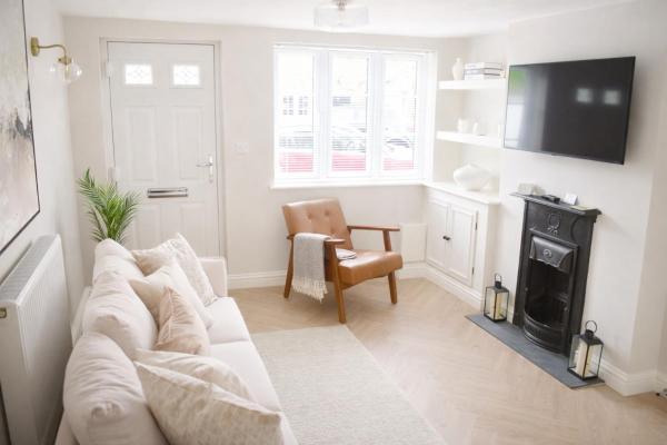 Newly Refurbished, Central Location With Free Parking - Stratford-upon-Avon
