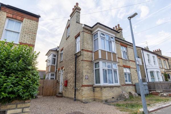 Girton Double Room Tv Kitchenette Shared Bath 20 Mins Walk To Cambridge Centre - Cambrige (UK)
