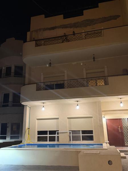 3-story Chalet, Fully Furnished, 5 Master Bedrooms, Large Living Room, Swimming Pool - Kuwait