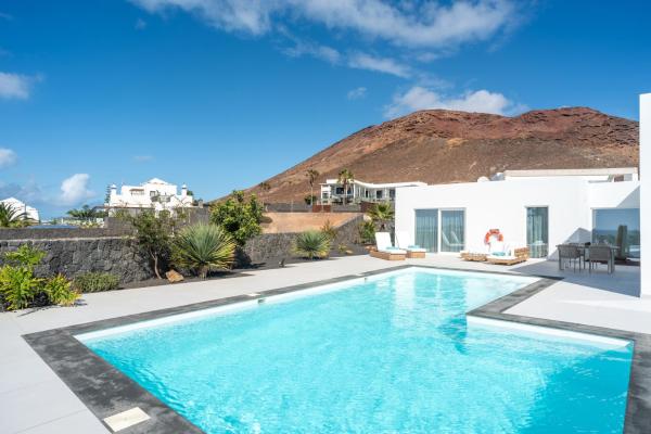 Ereza Royal Elite 110 - Playa Blanca