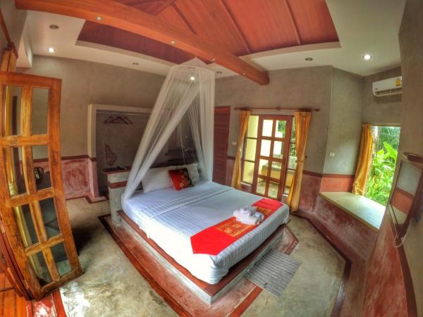 På billedet ses objektet Palms Hill Resort beliggende i byen Bor Saen.