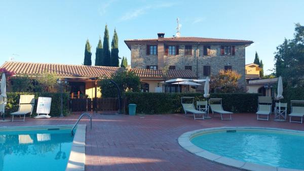 Borgo Pomaia Resort Tuscany - Apartament, Pools, Restaurant & Tuscan View - Toscana