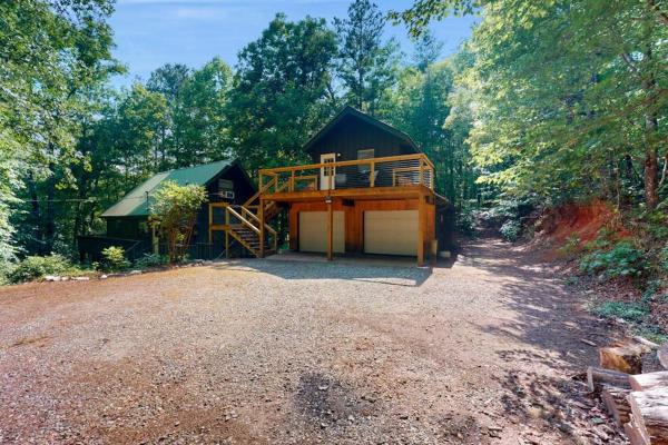 Poppy’s Farmhouse - Cartersville, GA