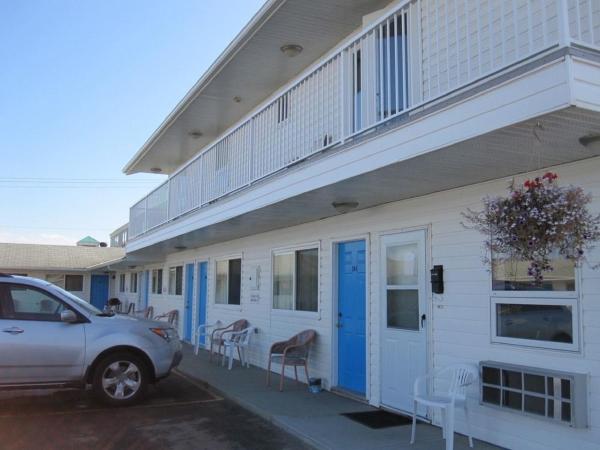 Na zdjęciu widoczny jest obiekt Aries Motel położony w mieście Edson.
