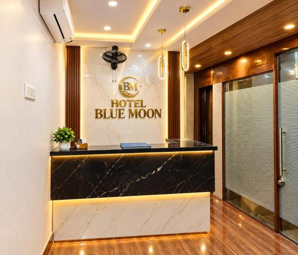 Hotel Blue Moon Near Kokilaben Hospital - Mumbai (Bombay)