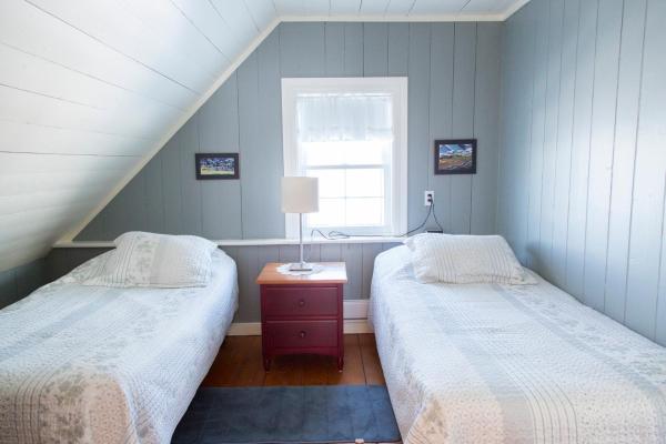 På billedet ses objektet Gîte Au Coin De La Berge beliggende i byen Perce.