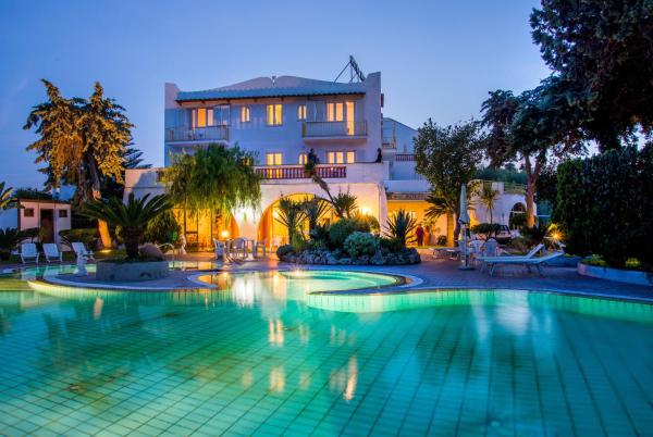A la foto es mostra l'objecte Hotel Internazionale situat a la ciutat de Ischia.