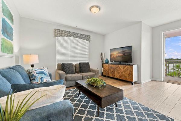 Vista Cay 4br Condo • Lake View • Near Universal - Orlando, FL
