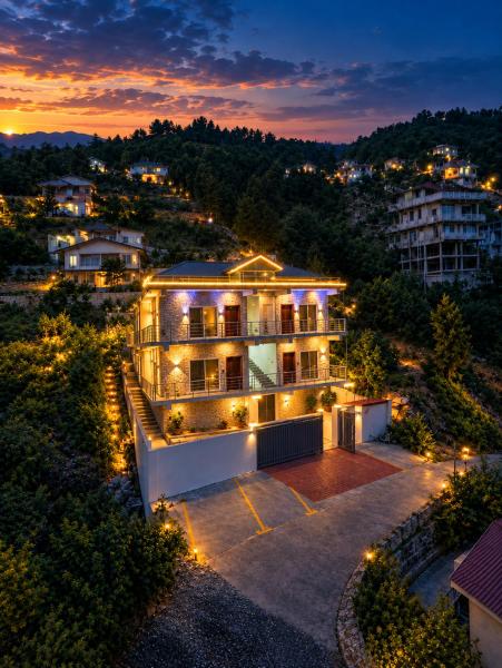 Lavish Resort Murree - Pakistan