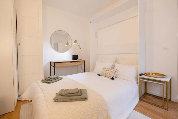 Renovated Ground-floor 1br Near Pigalle - Gare de Lyon
