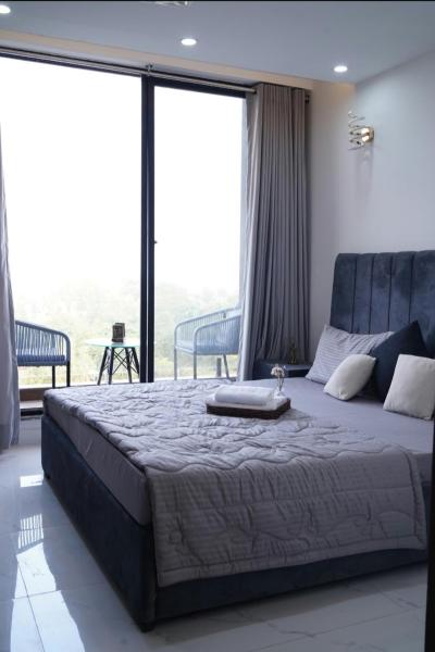 Premium Suites Bahria Town Lahore - Lahore