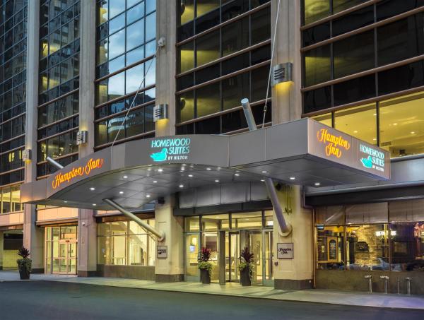 Fairfield Inn And Suites Chicago Downtown/ Magnificent Mile - Chicago, IL