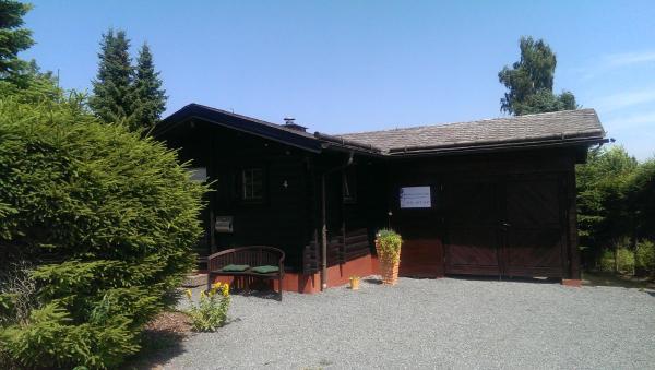 Op de foto is het object Blockhaus FerienZauber te zien, gelegen in de stad Bromskirchen.