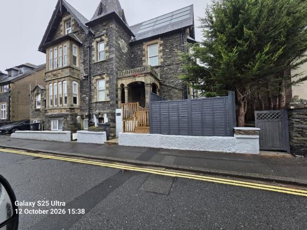 Flat 4, Mlynegarth - Windermere