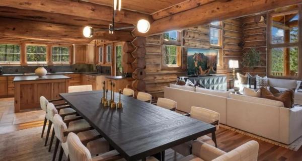 Recently Renovated Chalet With A Swimming Pool In A Quiet Area With A View - Savoia