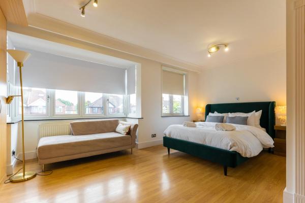 Luxury 6 Bed House Close To Wembley Stadium - London, UK