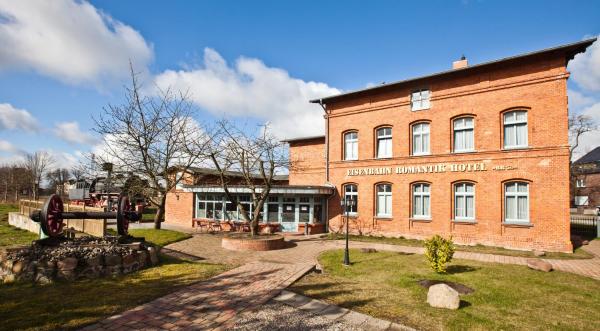A la foto es mostra l'objecte Eisenbahnromantik Hotel situat a la ciutat de Halenbeck.