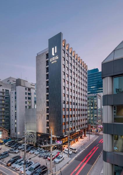 A la foto es mostra l'objecte Hotel Uri& situat a la ciutat de Seül.