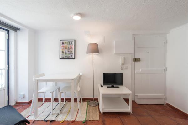 A la foto es mostra l'objecte Cozy apartment in Bairro Alto I situat a la ciutat de Lisboa.