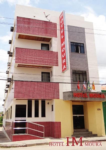 Nella foto è visibile l'oggetto Hotel Moura situato nella città di Brumado.