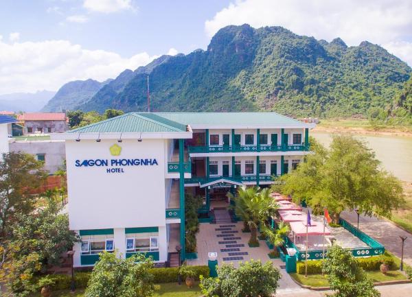 A la foto es mostra l'objecte Sai Gon Phong Nha Hotel situat a la ciutat de Ðá Lòn.