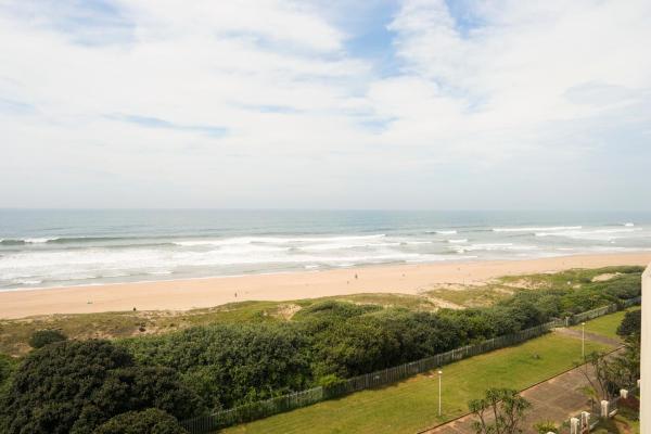 写真にはアマンジムトティ市にあるBeachfront Apartments @ Amanzimtotiが写っています。
