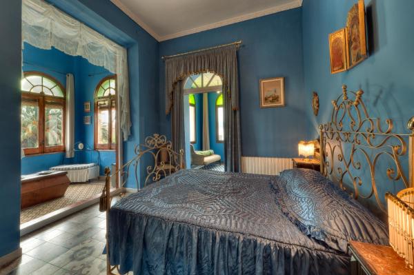 På bilden syns objektet Hotel Casa Ceremines som ligger i staden Aldover.
