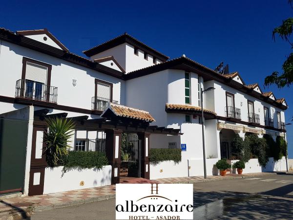 Na foto é possível ver o objeto Albenzaire Hotel Asador localizado na cidade de Trasmulas.