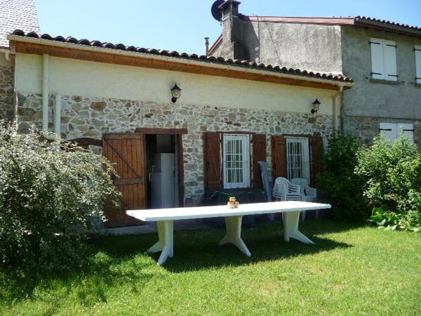 A la foto es mostra l'objecte La peyrolyse situat a la ciutat de Couledoux.