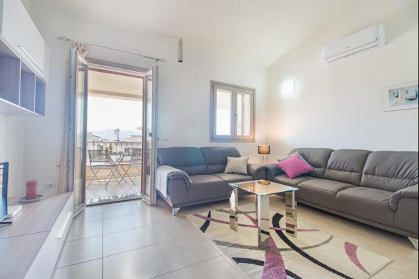 A la foto es mostra l'objecte INAH Residence Dorgali situat a la ciutat de Dorgali.