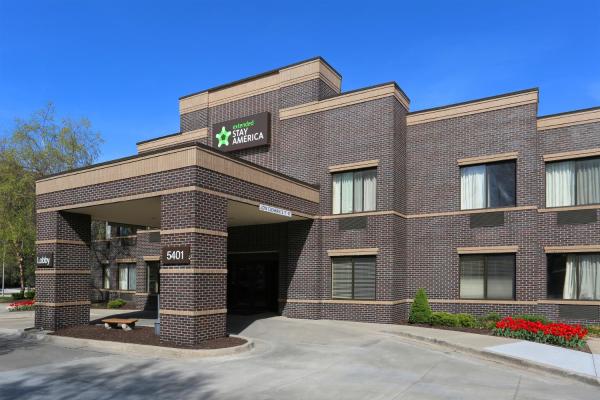 Nella foto è visibile l'oggetto Extended Stay America Suites - Kansas City - Overland Park - Nall Ave situato nella città di Leawood.