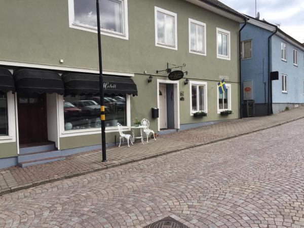 Höjdens Lågprishotell, Mönsterås